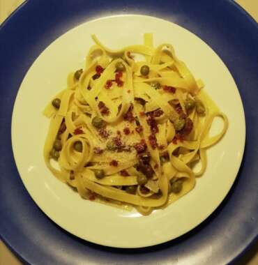 Ricetta bresaola: Tagliatelle con Tartare Giò Porro e piselli